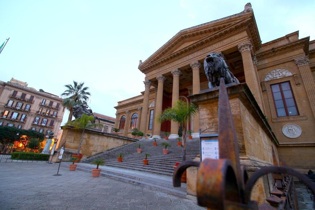 La Casetta Del Turista Palermo Buitenkant foto