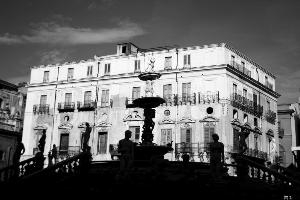 La Casetta Del Turista Palermo Buitenkant foto